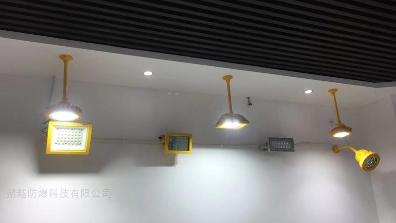 LED双臂路灯型号推荐：如何选择适合的照明解决方案